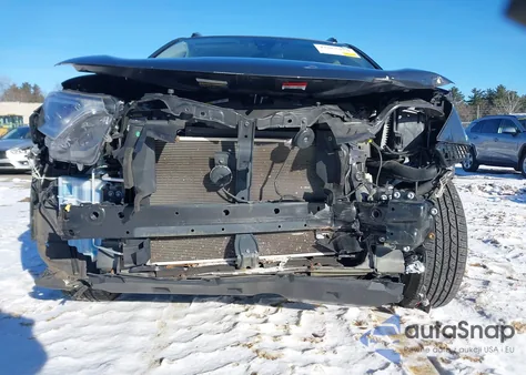 2018 Toyota Rav4 Xle from USA, damaged, VIN JTMRFREV9JD234792